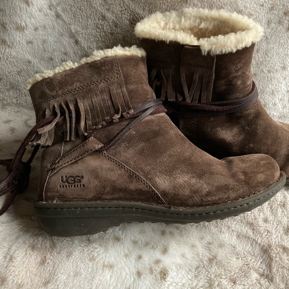 UGG Shoes - UGG Brown Suede moccasin Fringe Boots